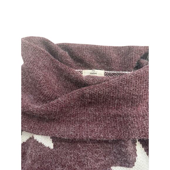 Star Patterned Burgundy Sweater - Picture 3 of 6